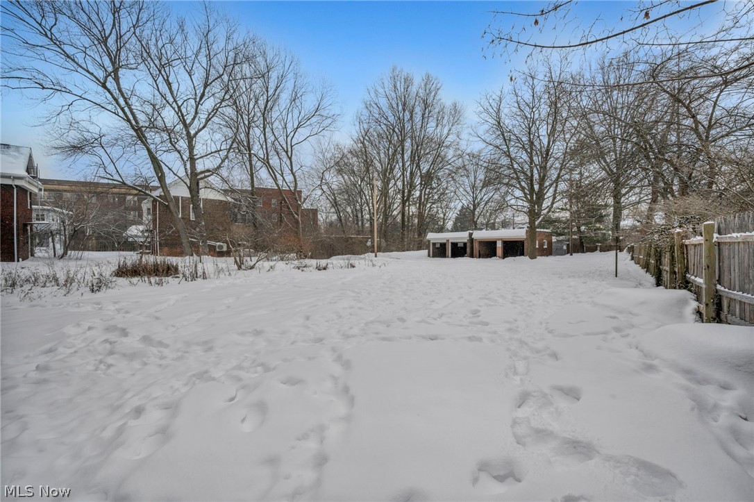 Euclid Heights - Residential Income