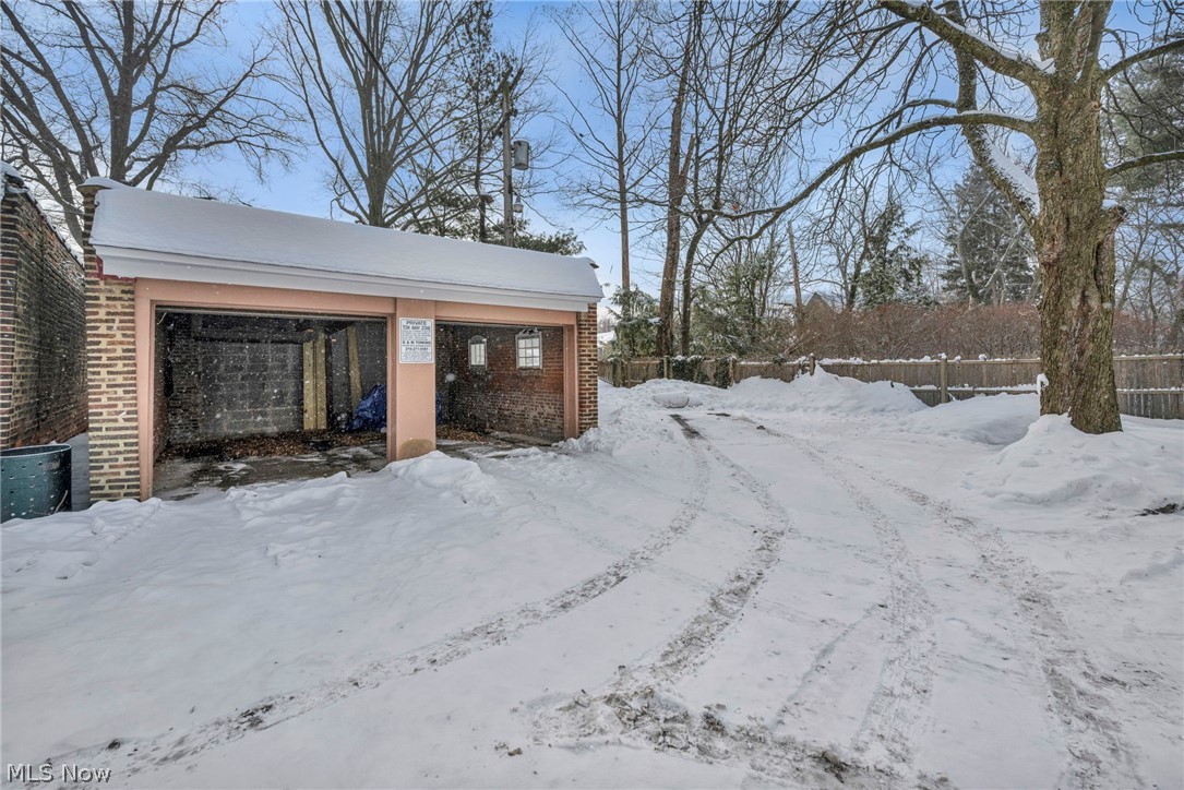 Euclid Heights - Residential Income