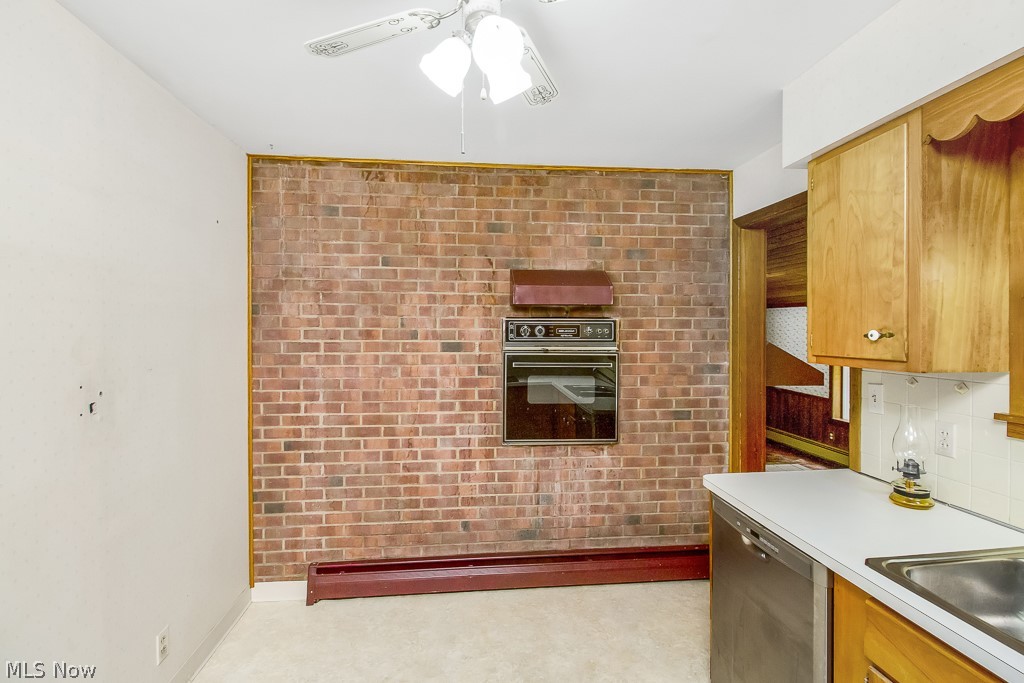 Briar Hill - Residential