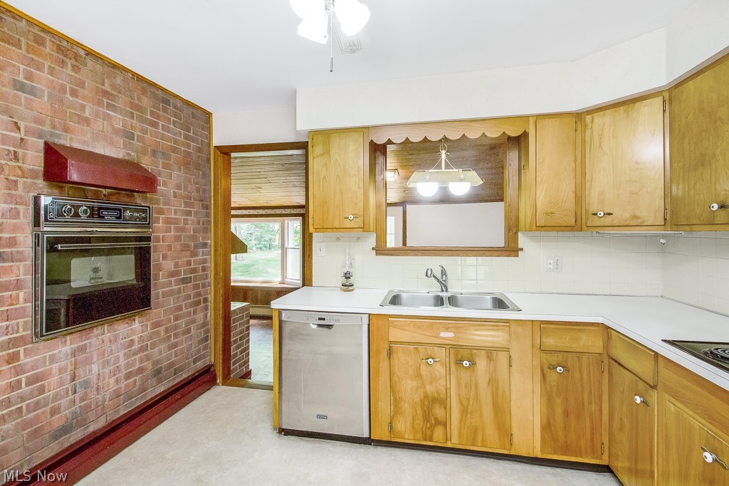 Briar Hill - Residential