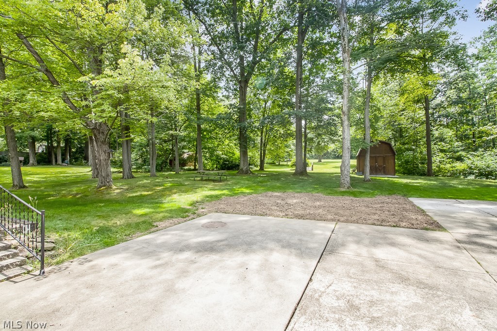 Briar Hill - Residential