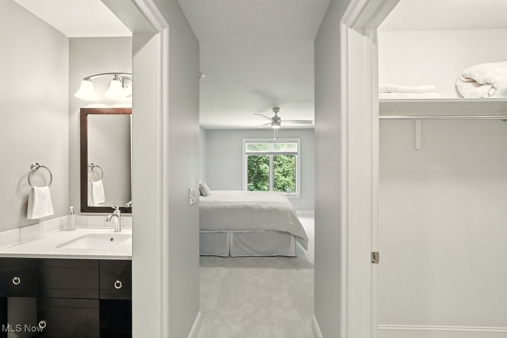 Orange, Ohio 44122, United States, 5 Bedrooms Bedrooms, ,5 BathroomsBathrooms,Residential,Contingent,159284