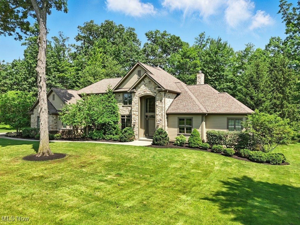 Orange, Ohio 44122, United States, 5 Bedrooms Bedrooms, ,5 BathroomsBathrooms,Residential,Contingent,159284