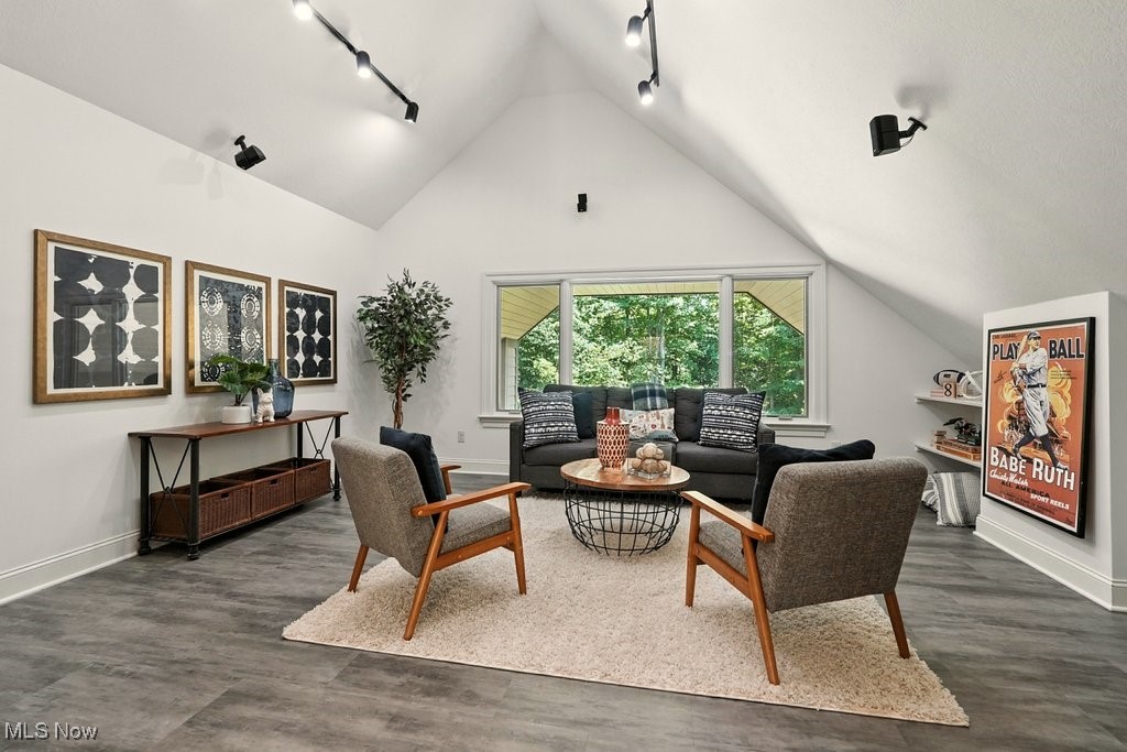 Orange, Ohio 44122, United States, 5 Bedrooms Bedrooms, ,5 BathroomsBathrooms,Residential,Contingent,159284