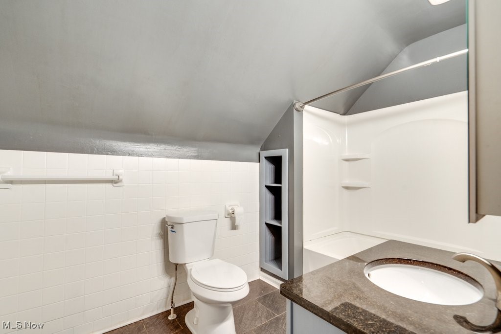 Elm Hill Estates - Residential Lease