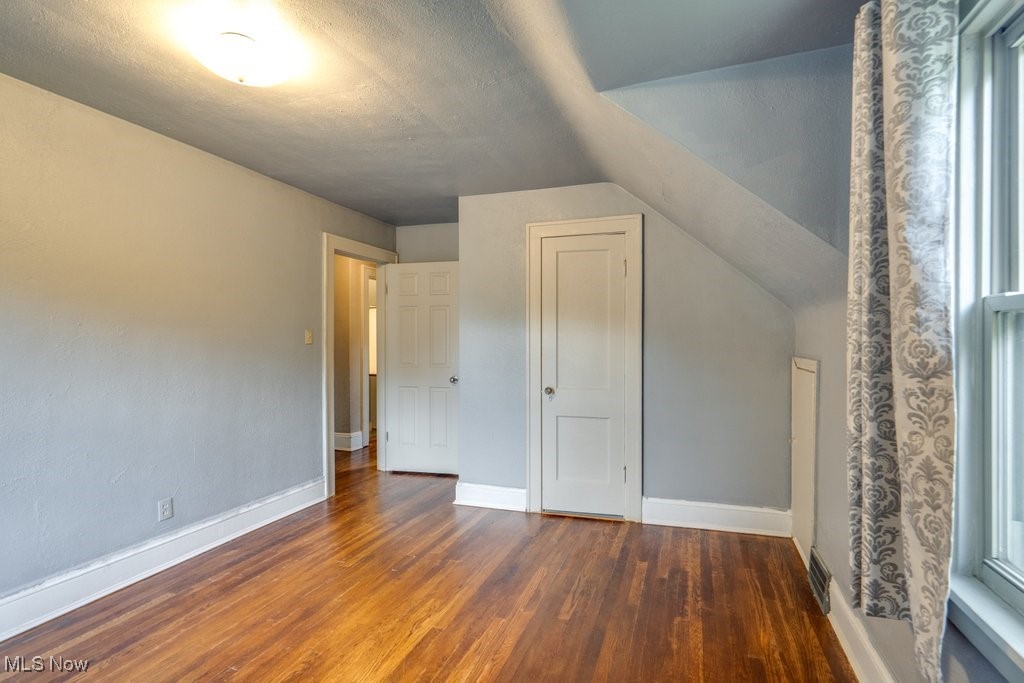 Elm Hill Estates - Residential Lease