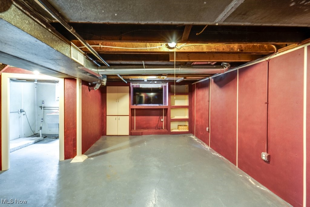 Elm Hill Estates - Residential Lease