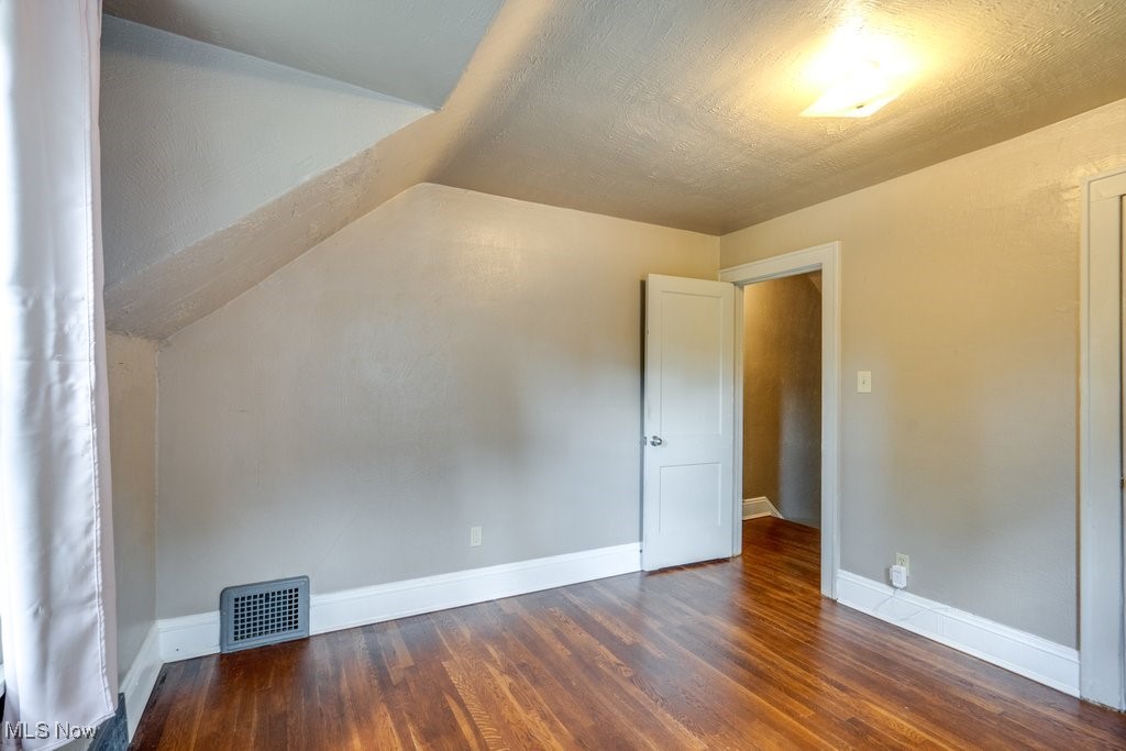 Elm Hill Estates - Residential Lease