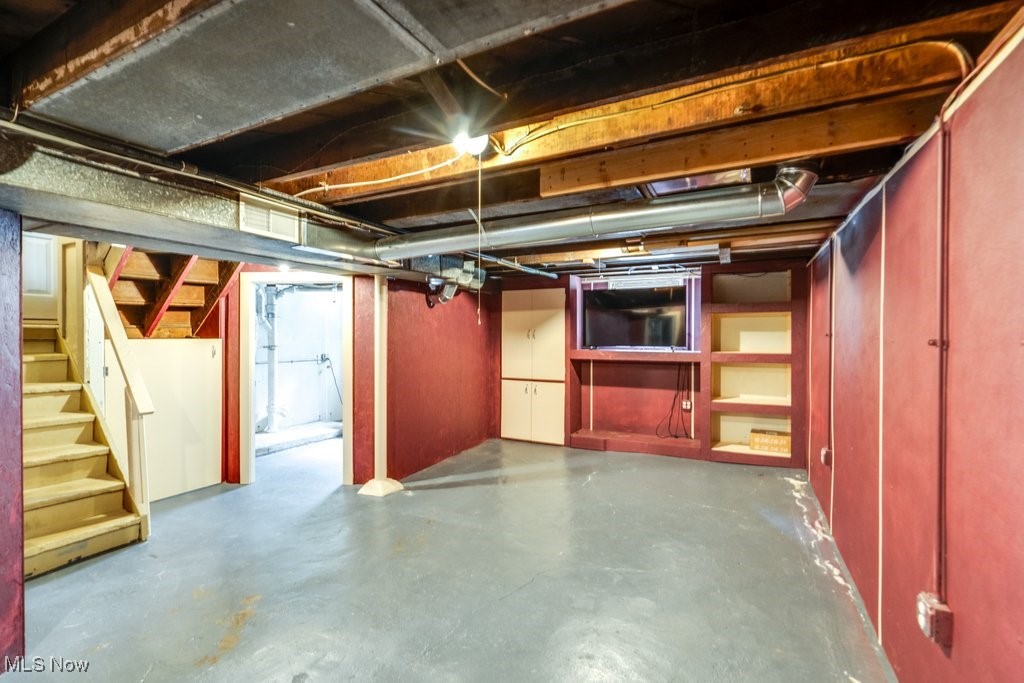 Elm Hill Estates - Residential Lease