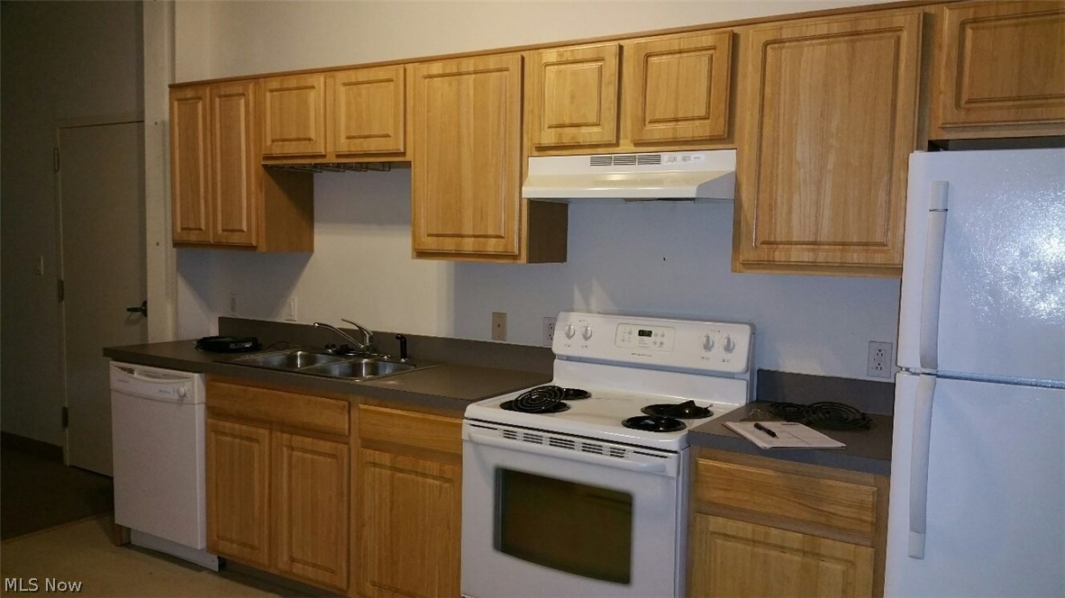 Alliance - Residential Lease