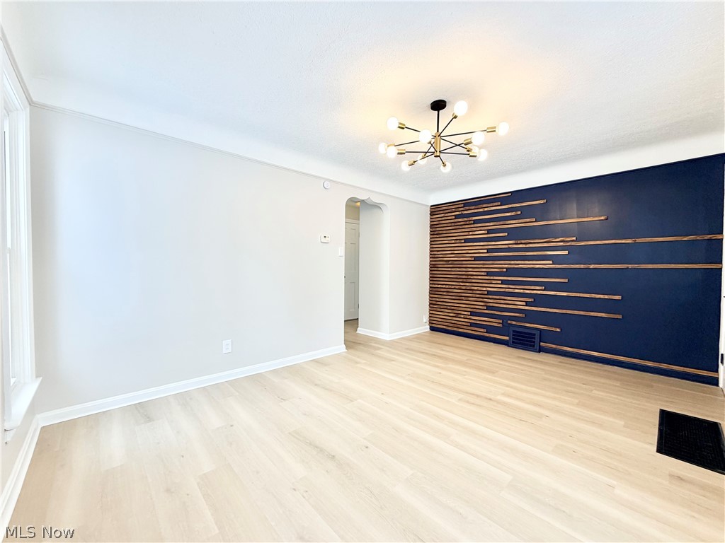 16301 Invermere Avenue