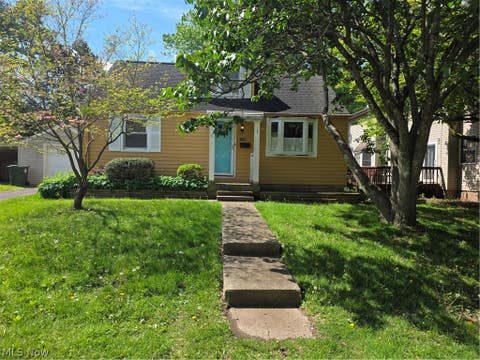 Homes For Sale - 1528 40th Street<br/> Stark County, Canton, OH 44709