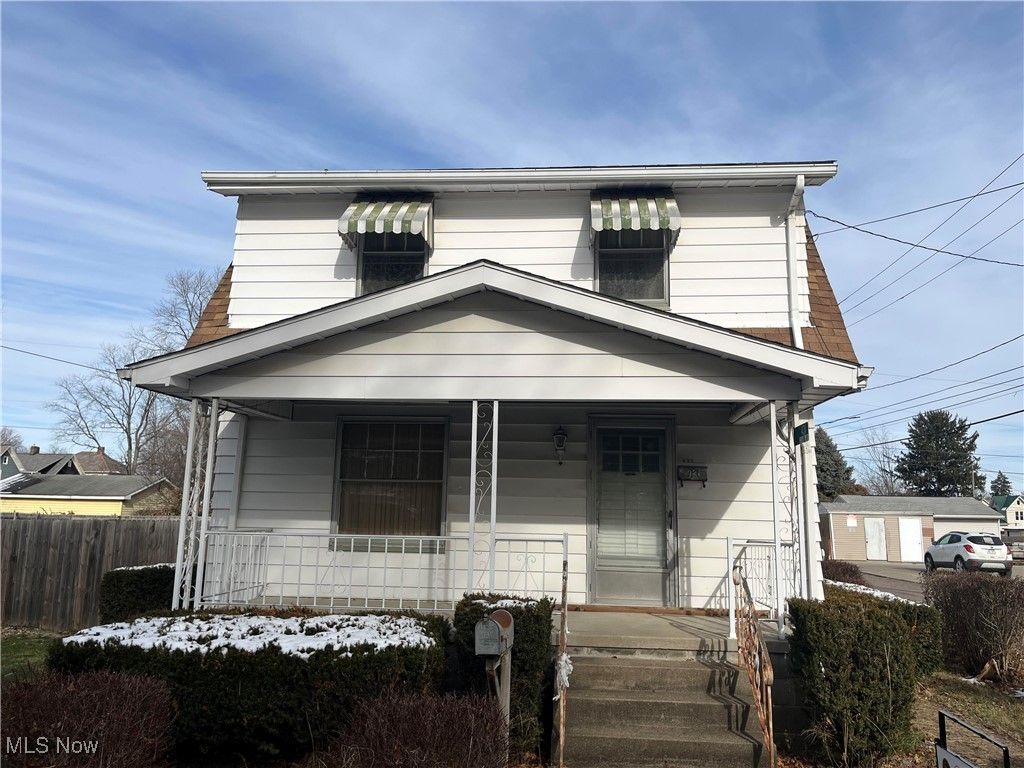 Photo of 431 Cedar Lane NW, New Philadelphia, OH 44663 (MLS # 5176239)