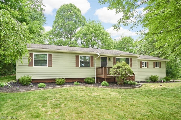 2808 LYNNE RD, GREEN, OH 44312 - Image bd1cca2c4e3d51f60a3a1555613f855e/3722329296