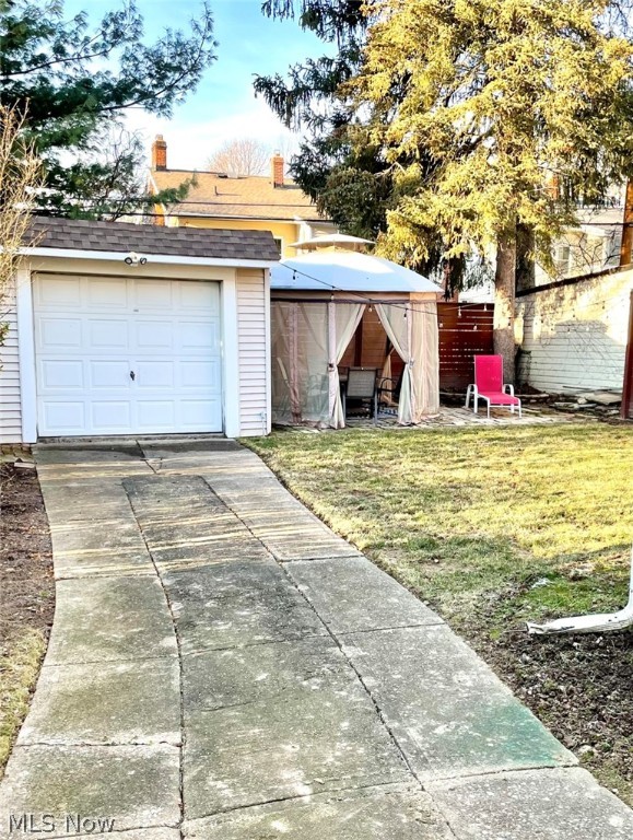 Elmwood - Residential