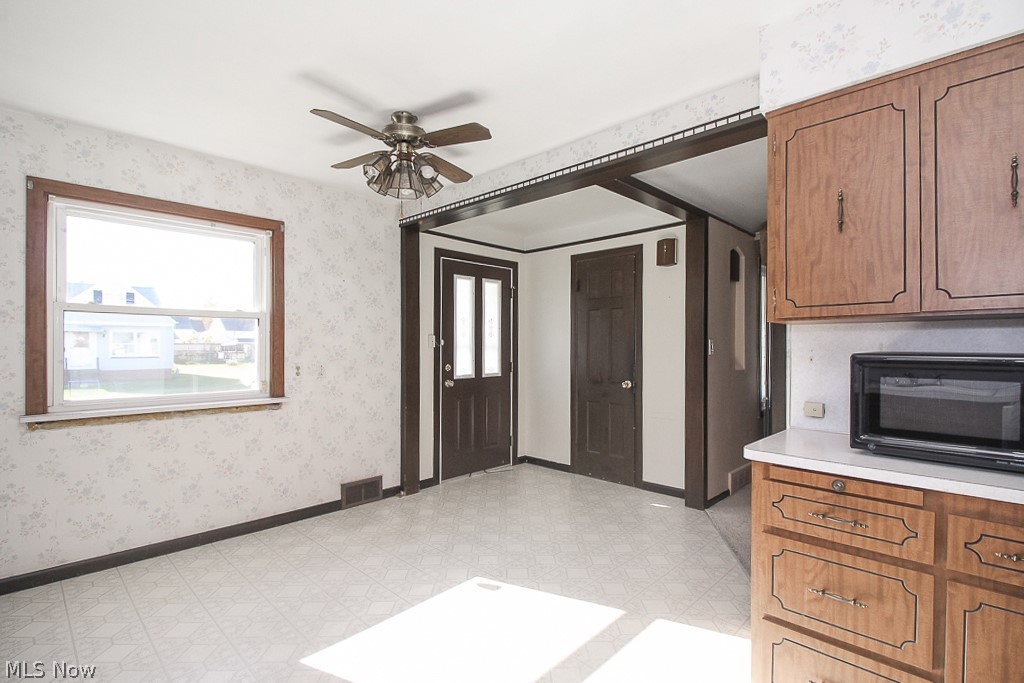 Tuxedo Heights - Residential Lease