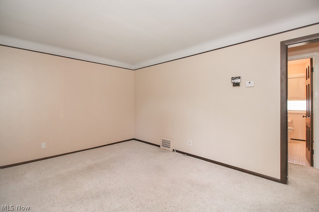 Tuxedo Heights - Residential Lease