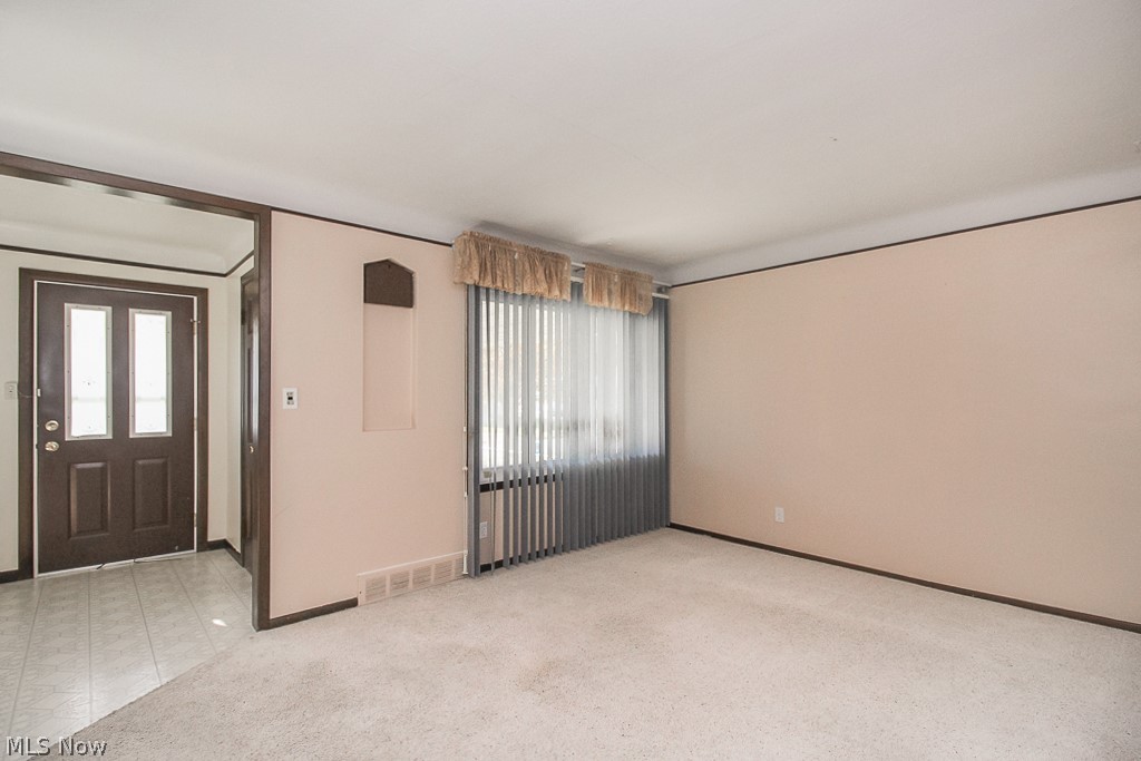 Tuxedo Heights - Residential Lease
