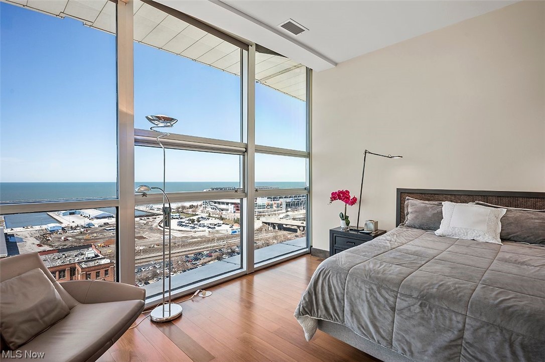 Pinnacle - Residential