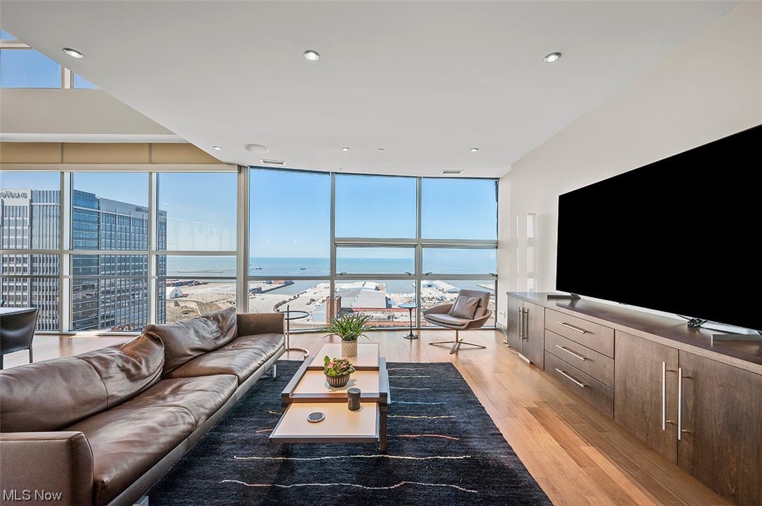 Pinnacle - Residential