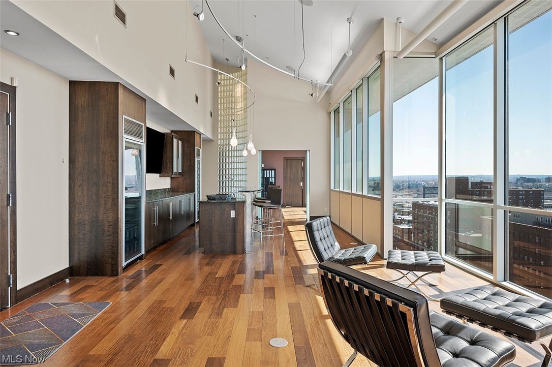 Pinnacle - Residential