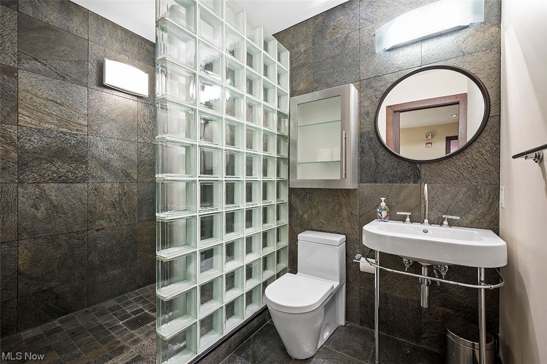 Pinnacle - Residential