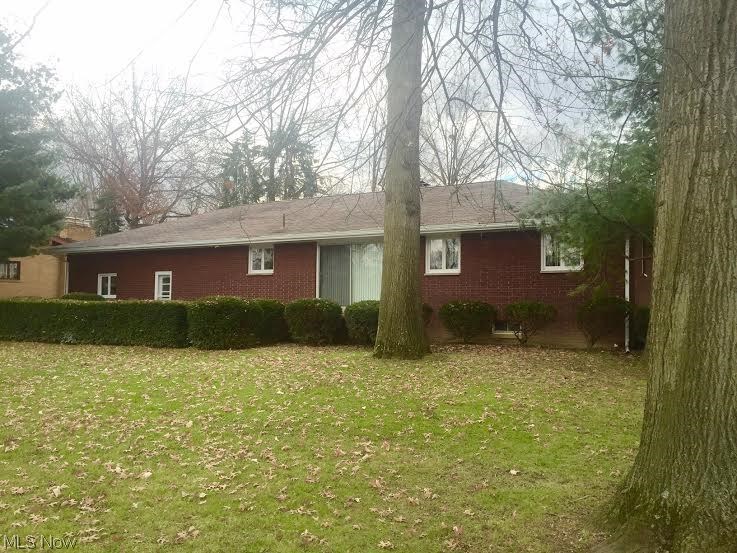 Howland Homes 04 - Residential