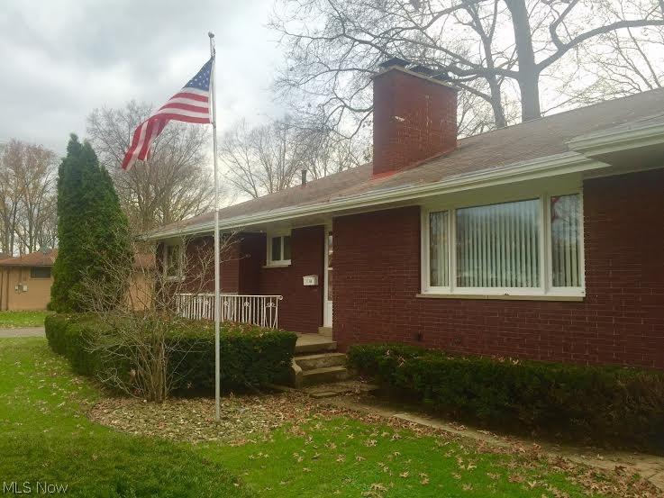 Howland Homes 04 - Residential