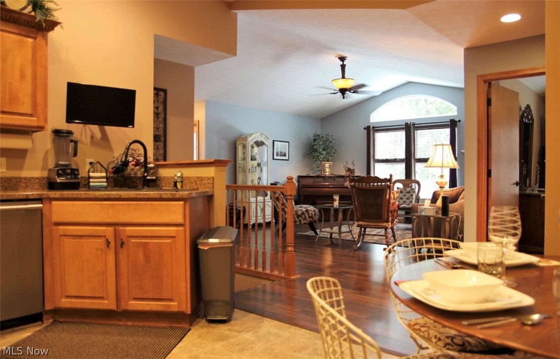 Heritage Pointe/Dalton Condo - Residential