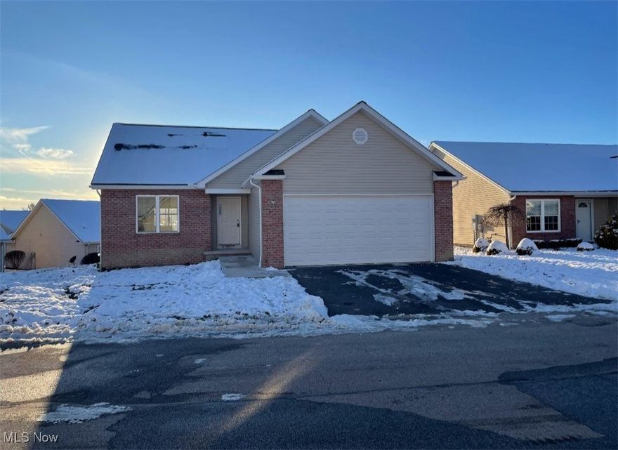 Brand new under construction is this brick and vinyl 3 bedroom villa at the Villas at Spring Lake. Features great room,eat in kitchen with new appliances, master bath with double sinks and walk in closet. 2 full baths. 2 bedrooms downstairs with a 3rd on the 2nd floor. Full basement. Double car attached garage. Will have nice deck that goes to cement pad.