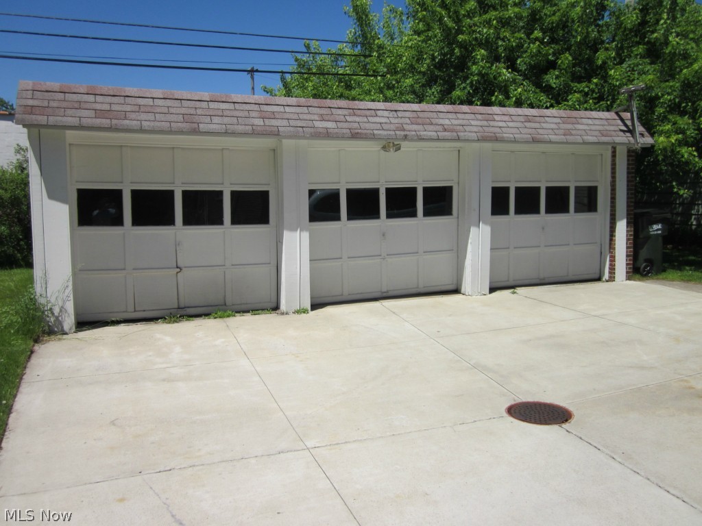 Oakwood Terrace - Residential Income
