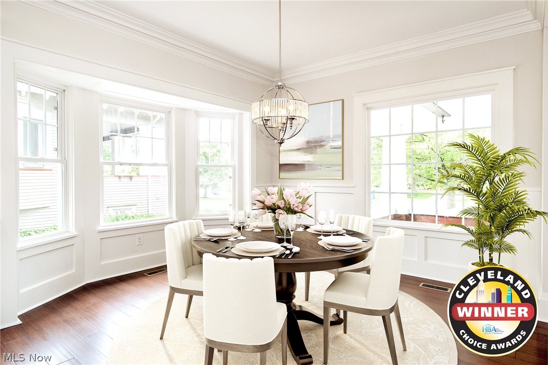 Esther - Residential