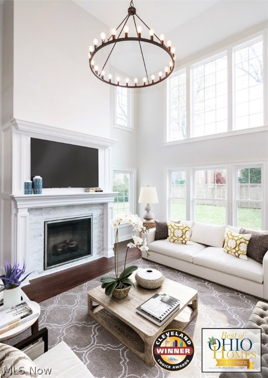 Esther - Residential