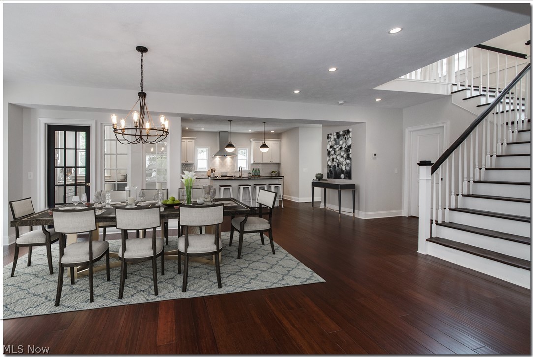 Esther - Residential