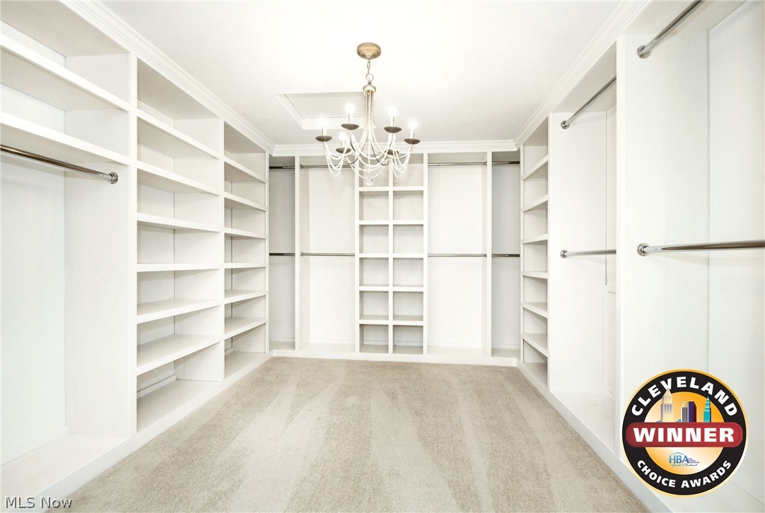 Esther - Residential