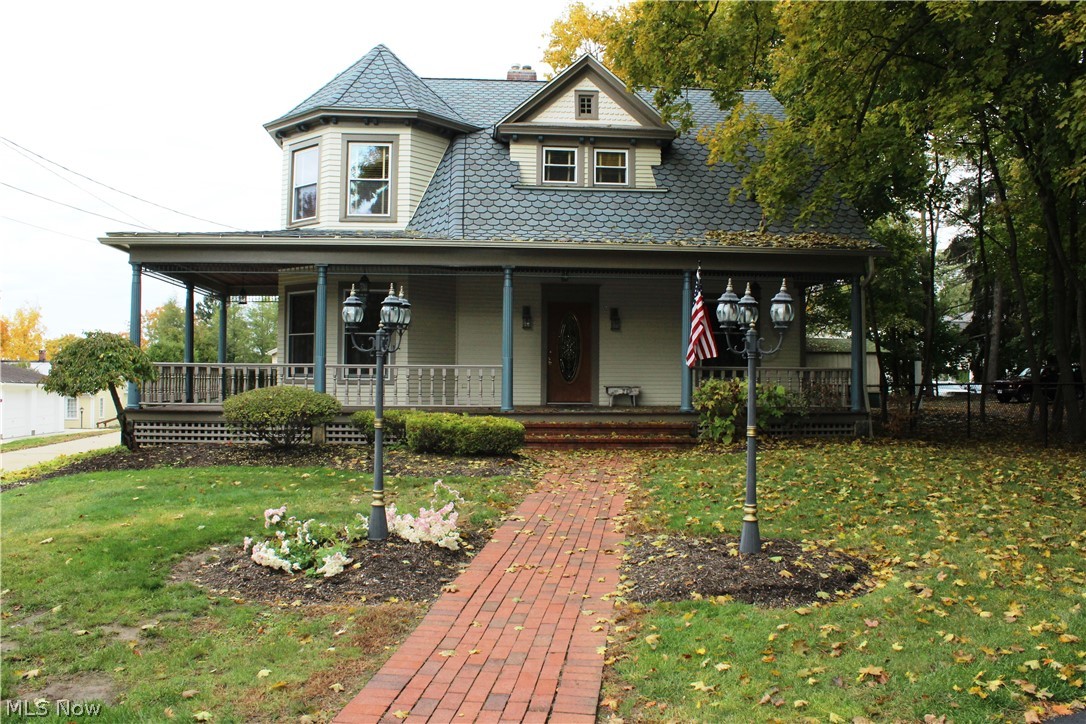 Sharon - Residential Lease