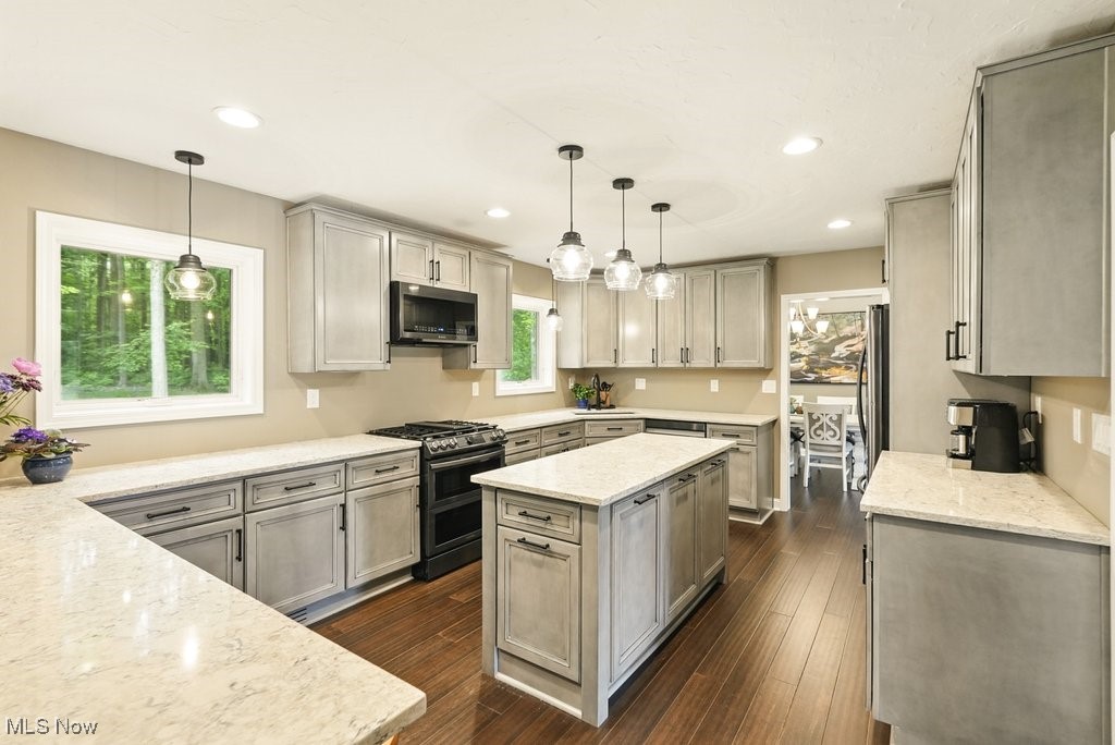 Willoughby Hills, Ohio 44094, United States, 4 Bedrooms Bedrooms, ,3 BathroomsBathrooms,Residential,Active,168351