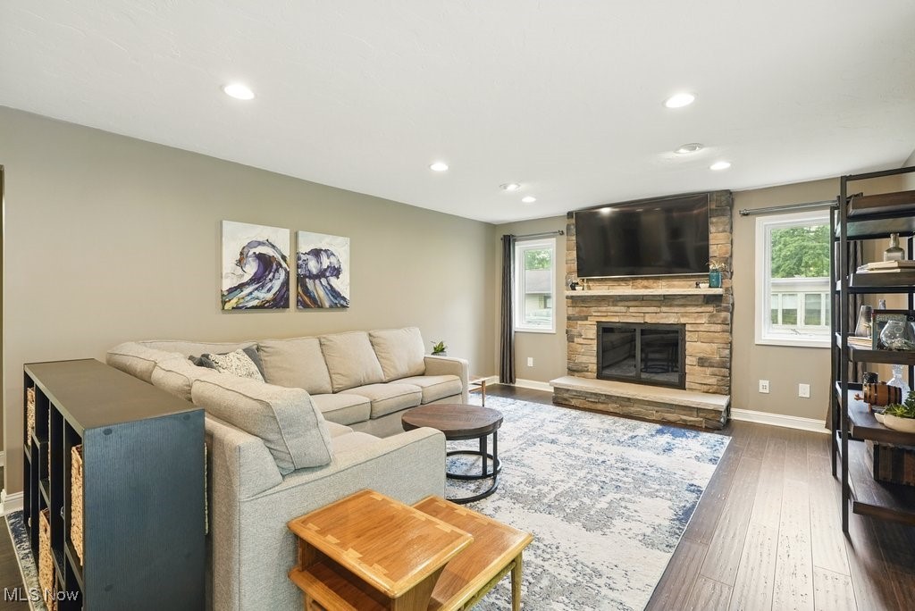 Willoughby Hills, Ohio 44094, United States, 4 Bedrooms Bedrooms, ,3 BathroomsBathrooms,Residential,Active,168351