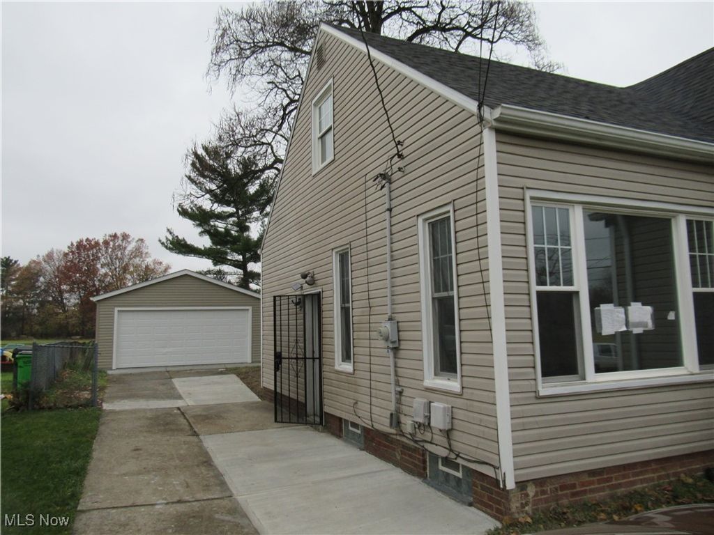 Photo of 4738 Lawerence Ave, Garfield Heights, OH 44125 (MLS # 5174613)