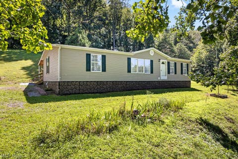 Tiny photo for 1312 Russet Road, Grantsville, WV 26147 (MLS # 5239338)