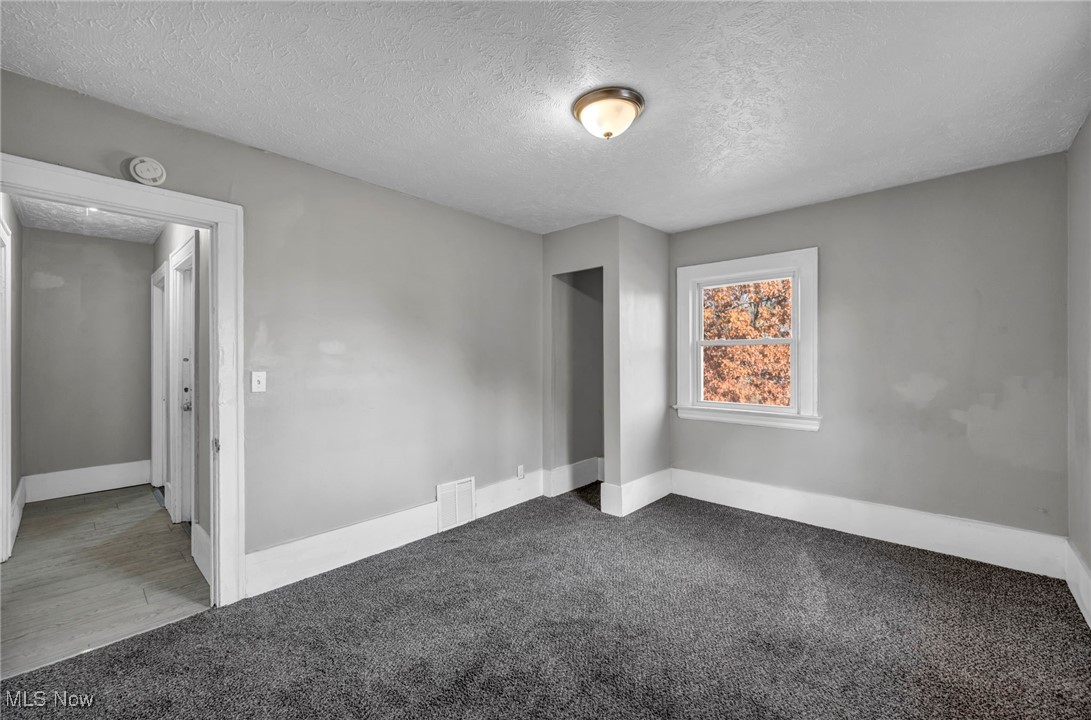 Woodhill East Blvd Sub - Residential Income