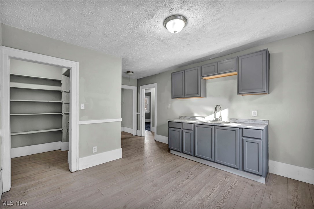 Woodhill East Blvd Sub - Residential Income