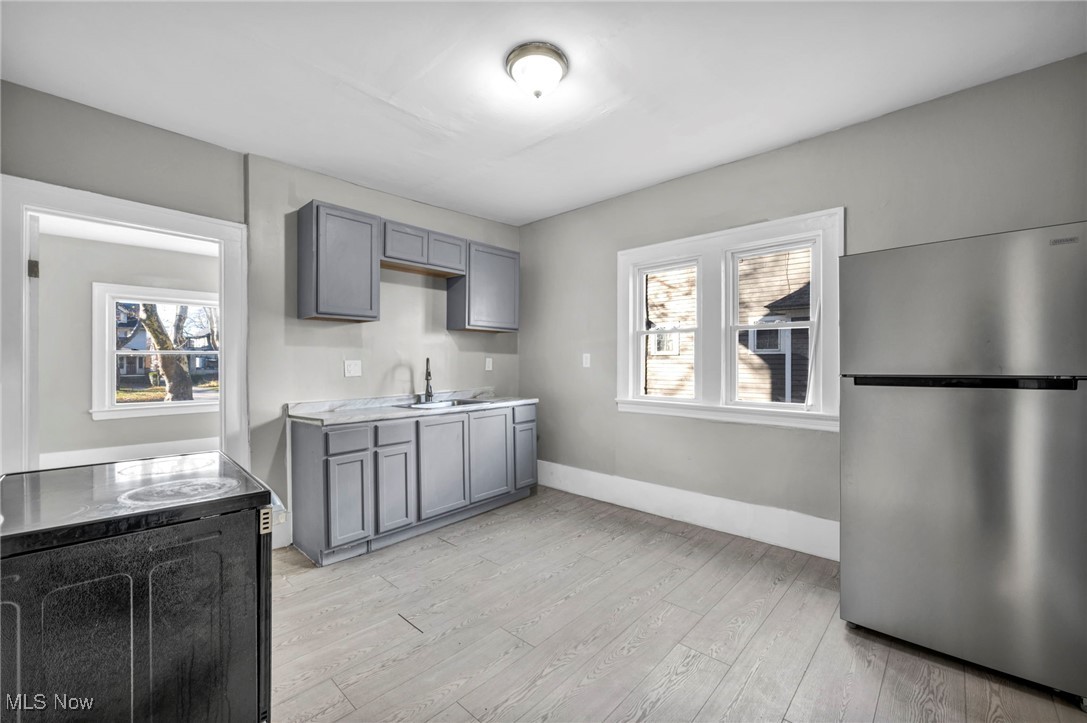 Woodhill East Blvd Sub - Residential Income