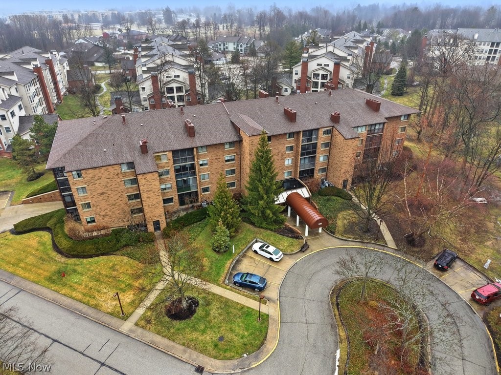 Woodhawk Club - Residential