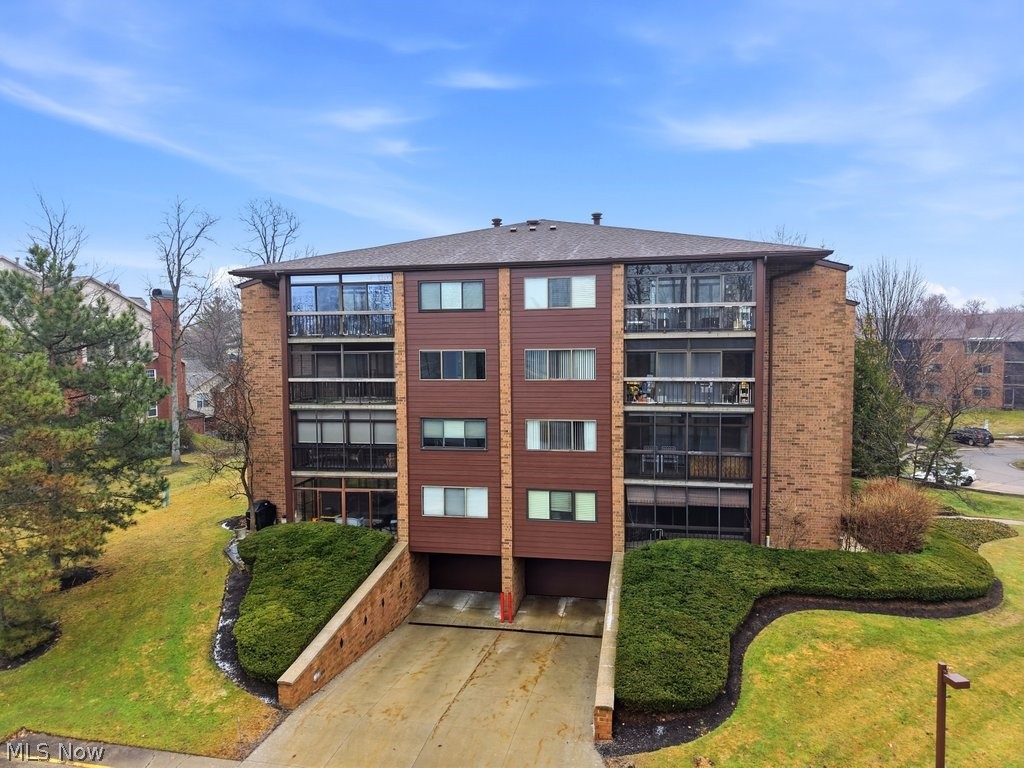 Woodhawk Club - Residential