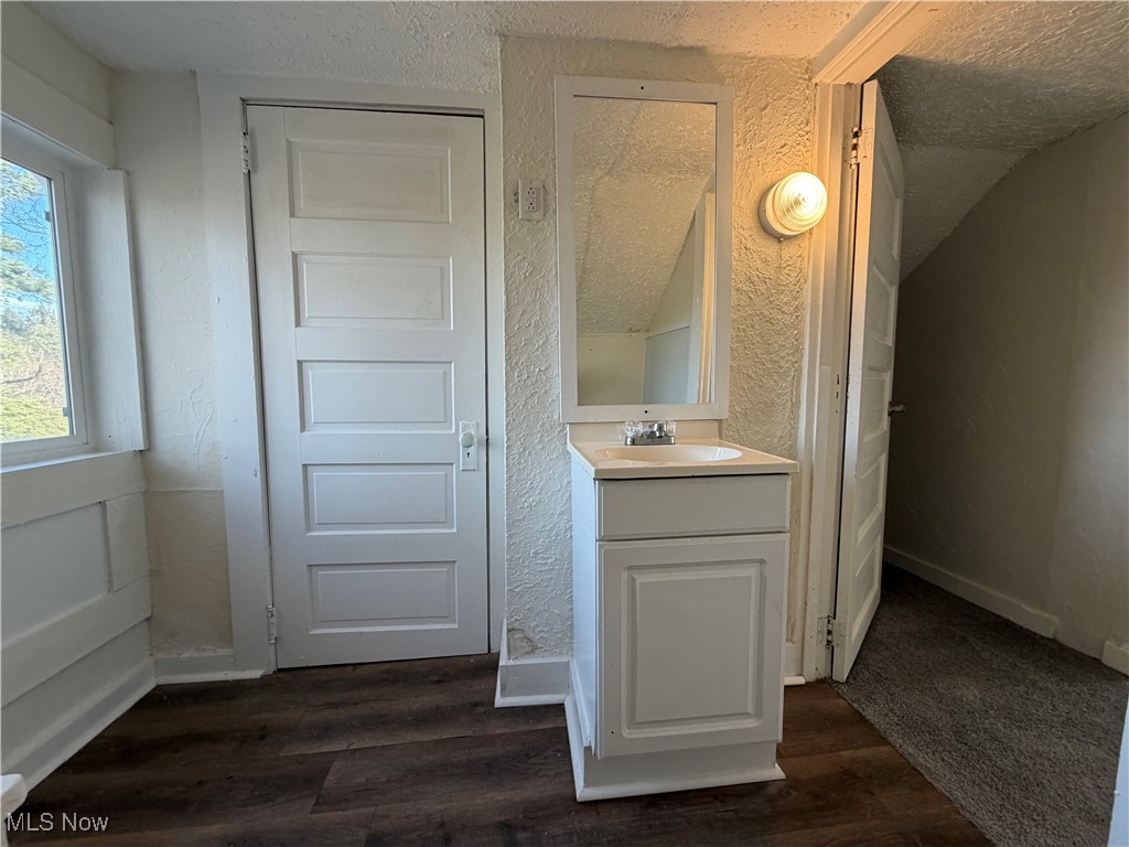 Blandys Hill - Residential