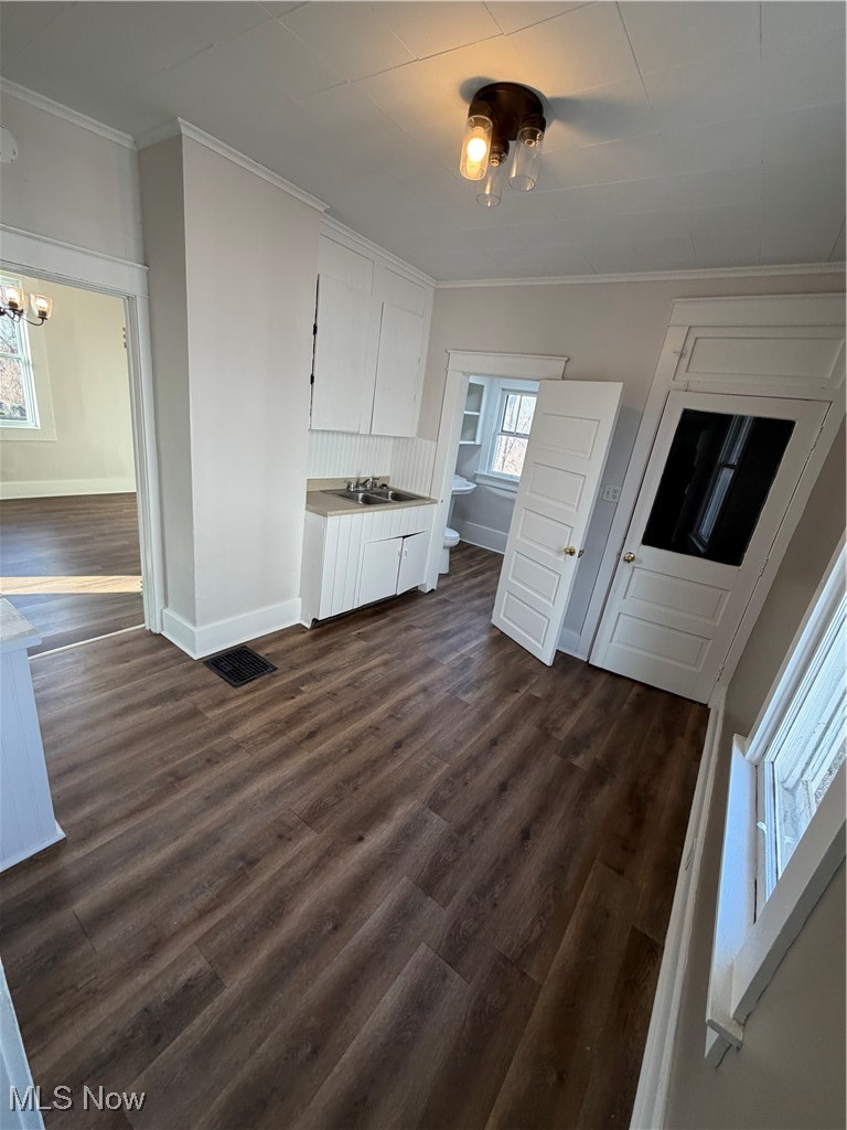 Blandys Hill - Residential