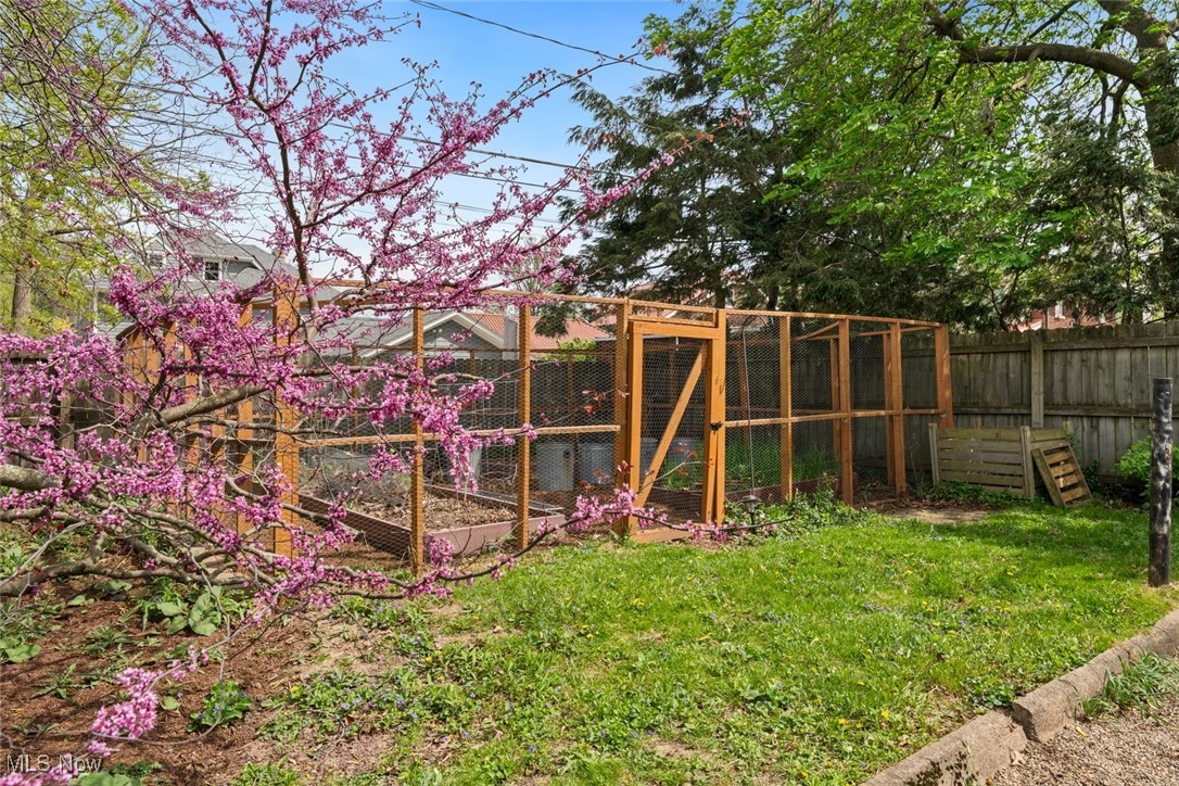 13473 Edgewater Drive, Lakewood, Ohio image 44