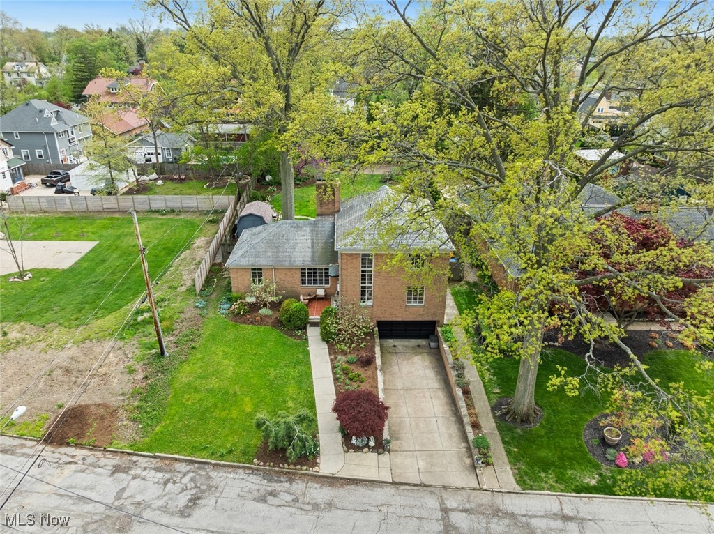 13473 Edgewater Drive, Lakewood, Ohio image 47