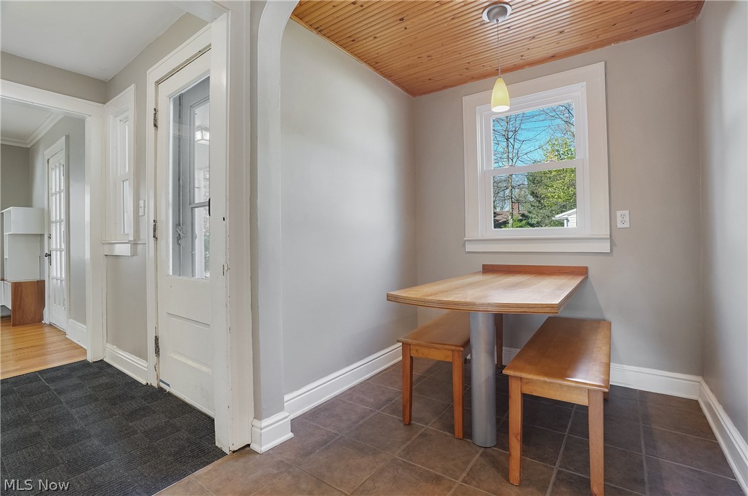 Crestwood - Residential